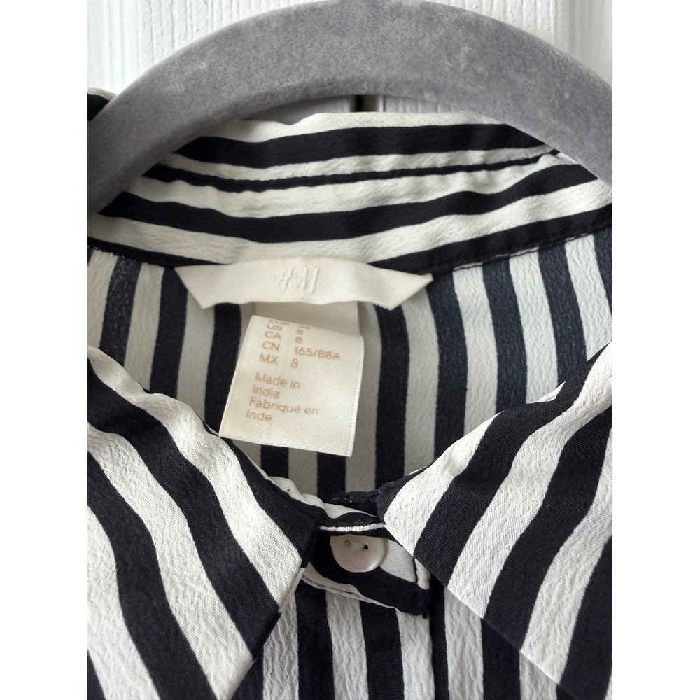 H&M Womens  Black & White Striped Button Down Shirt Blouse Size 8 Long Sleeve - Picture 5 of 8